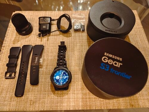 Περισσότερες πληροφορίες για "Samsung Gear S3 Frontier"