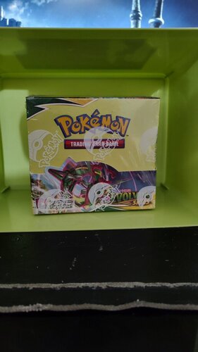 Περισσότερες πληροφορίες για "Pokemon Evolving Skies Booster Box (sealed new)"