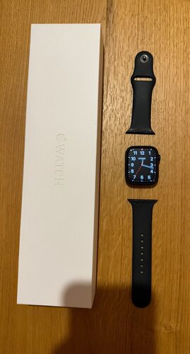 Περισσότερες πληροφορίες για "Apple Watch Series 7 (45mm/Μαύρο/Αλουμίνιο)"