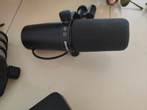 Περισσότερες πληροφορίες για "Shure SM7B Dynamic Microphone"