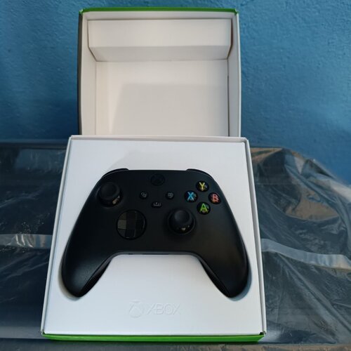 Περισσότερες πληροφορίες για "Microsoft Xbox Series Controller Carbon Black + Καλώδιο Φόρτισης"