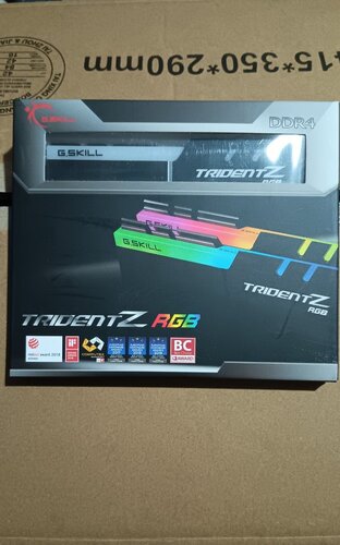 Περισσότερες πληροφορίες για "G.Skill Trident Z RGB 16GB DDR4 RAM  2x8GB 3600"