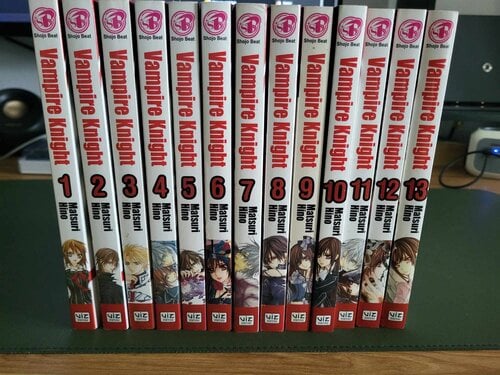 Περισσότερες πληροφορίες για "Manga Vampire Knight (English) Volumes 1-13"