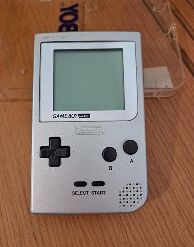 Περισσότερες πληροφορίες για "ΠΩΛΕΙΤΑΙ GAMEBOY POCKET"