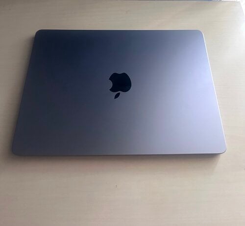 Περισσότερες πληροφορίες για "MacBook Air m2 ,13,6 inch"