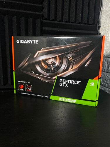 Περισσότερες πληροφορίες για "Gigabyte GeForce GTX 1650 OC 4G"