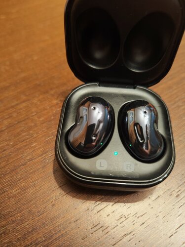 Περισσότερες πληροφορίες για "Samsung Galaxy Buds Live (Μαύρο)"