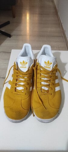 Περισσότερες πληροφορίες για "Adidas gazzele 46"