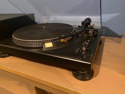 Περισσότερες πληροφορίες για "Technics sl 2000"