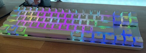 Περισσότερες πληροφορίες για "DREVO Calibur 71-Key RGB Backlit Mechanical Gaming Keyboard Wireless Bluetooth 4 + HyperX keycaps"