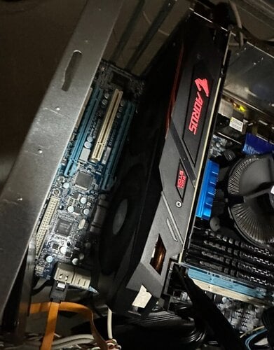 Περισσότερες πληροφορίες για "GIGABYTE Aorus Radeon RX580 8GB"