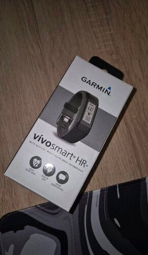 Περισσότερες πληροφορίες για "Garmin Vivosmart hr+"