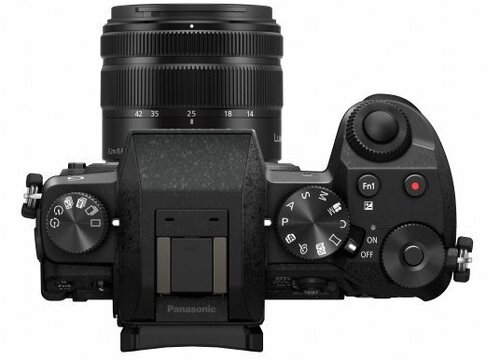 Περισσότερες πληροφορίες για "LUMIX DMC-G7 + πολλά ακόμη παρελκόμενα"