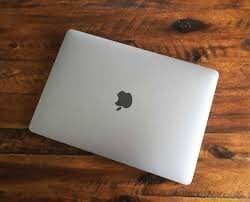 Περισσότερες πληροφορίες για "macbook m1 256gb"