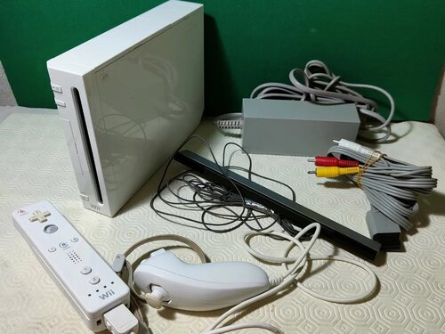 Περισσότερες πληροφορίες για "Nintendo Wii, soft mod, Wiimote, Gamepad, SCART RGB"