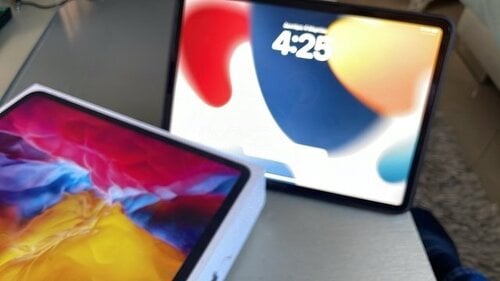 Περισσότερες πληροφορίες για "Πακέτο Ipad Pro 11" 256 GB και Apple watch 6 - Ευκαιρία Αθήνα Νέα τιμή"