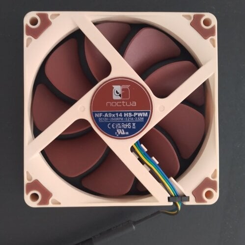 Περισσότερες πληροφορίες για "Noctua Fan 92mm + Noctua Thermal Paste & Extras"