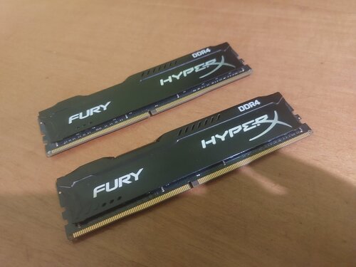 Περισσότερες πληροφορίες για "HYPER X FURY 16gb (2x8gb) DDR4 2400mhz"