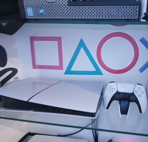 Περισσότερες πληροφορίες για "Sony PlayStation 5 Slim Digital"