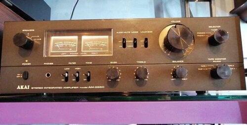 Περισσότερες πληροφορίες για "AKAI AM-2650...(Made In Japan-1979)"