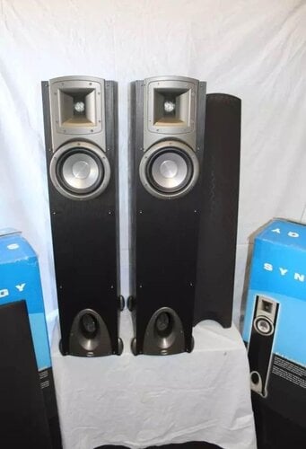 Περισσότερες πληροφορίες για "Ηχεία Klipsch Synergy F1 Tower Pair Black 6.5" Woofer 5" Tractrix Horn 1" Dome Display"