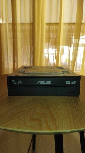 Περισσότερες πληροφορίες για "ASUS Οδηγός Εγγραφής & Ανάγνωσης DVD & CD Εσωτερικός για Desktop"