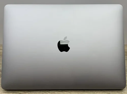 Περισσότερες πληροφορίες για "Apple MacBook Air 13.3" (2020) (M1/8GB/256GB SSD) Space Gray (GR Keyboard)"