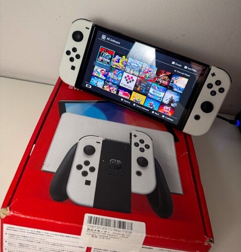 NINTEDO SWITCH OLED+80 GAMES 512GB