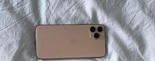 Περισσότερες πληροφορίες για "Πωλείται iPhone 11 Gold Pro 64GB σαν καινούριο. Υγεία μπαταρίας 80%."