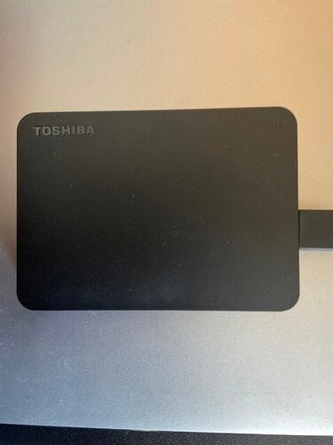 Περισσότερες πληροφορίες για "Toshiba Canvio Basics Portable USB 3.0 HDD 1TB 2.5" εξωτερικός σκληρός δισκος"