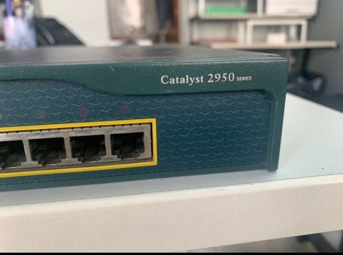 Περισσότερες πληροφορίες για "CISCO CATALYST 2950 switch 24port"