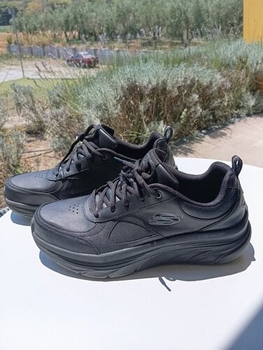 Περισσότερες πληροφορίες για "Skechers dlux walker parowan Νο45"