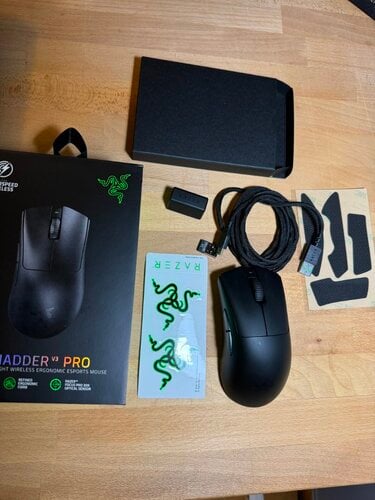 Περισσότερες πληροφορίες για "Razer Deathadder V3 Pro Ασύρματο (Μαύρο/USB Τύπου-A)"