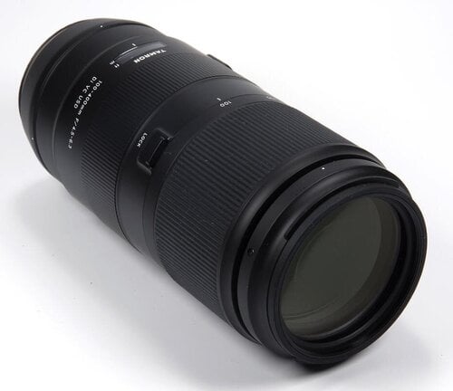 Περισσότερες πληροφορίες για "Tamron 100-400 f4,5-6,3 full frame ef mount for canon & 2 filters"