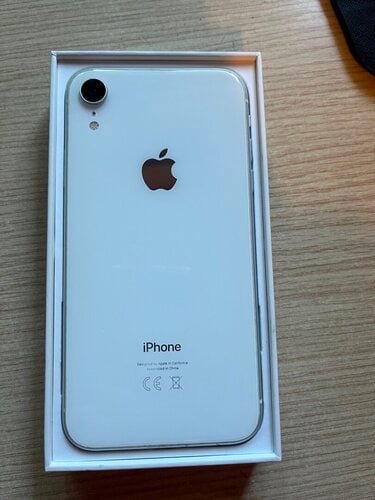 Περισσότερες πληροφορίες για "Apple iPhone XR (Άσπρο/64 GB)"