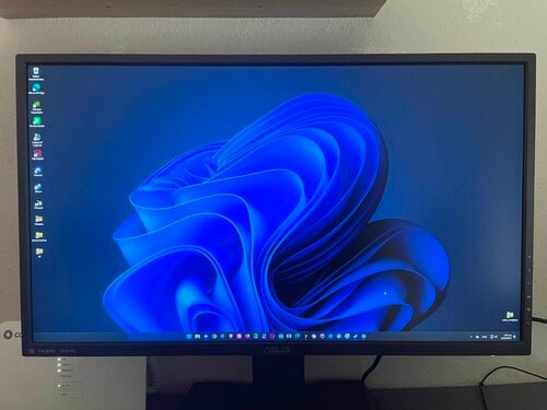 Περισσότερες πληροφορίες για "ASUS 27'' 1440p 144Hz 1ms IPS Monitor / Οθόνη - Άριστη Κατάσταση!"