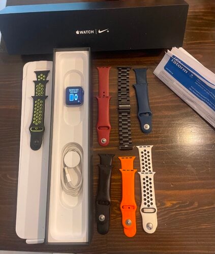 Περισσότερες πληροφορίες για "Apple Watch 2 Nike+ (38mm/Γκρι/Αλουμίνιο)"