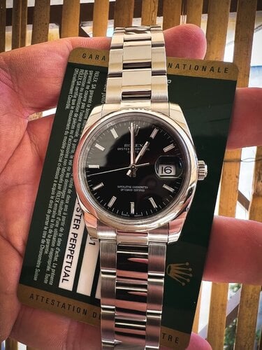 Περισσότερες πληροφορίες για "Rolex Oyster Perpetual Date Black Dial 2011 34mm, Full Set Άριστο !"