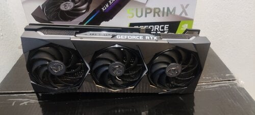 Περισσότερες πληροφορίες για "MSI NVIDIA RTX 3070 SUPRIM X 8G - GIGABYTE NVIDIA RTX 3070 AORUS MASTER 8G - RTX 3070 GAMING OC 8G"