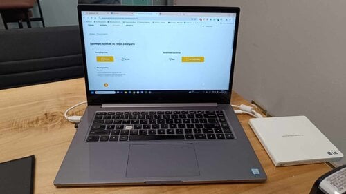 Περισσότερες πληροφορίες για "Xiaomi Mi Notebook Pro 15.6" Intel Core i7-8550U 1.8GHz"