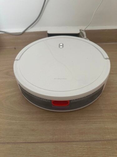 Περισσότερες πληροφορίες για "Xiaomi Robot Vacuum E10"