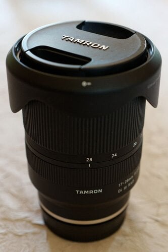 Περισσότερες πληροφορίες για "Tamron Full Frame 17-28mm f/2.8 Di III RXD για Sony E Mount Black"