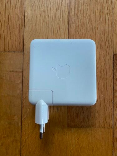 Περισσότερες πληροφορίες για "Original Apple 87W USB-C Power Adapter"