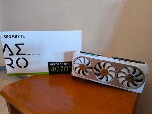 Περισσότερες πληροφορίες για "Gigabyte GeForce RTX 4070 Ti AERO OC V2 12G"