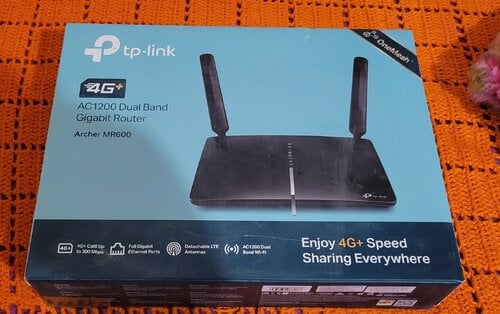 Περισσότερες πληροφορίες για "TP-LINK ARCHER MR600 V1 AC1200 4G+ LTE ADVANCED CAT6 GIGABIT ROUTER"