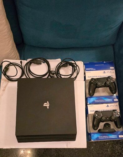 Περισσότερες πληροφορίες για "Sony PlayStation 4 Pro 1TB SSD"