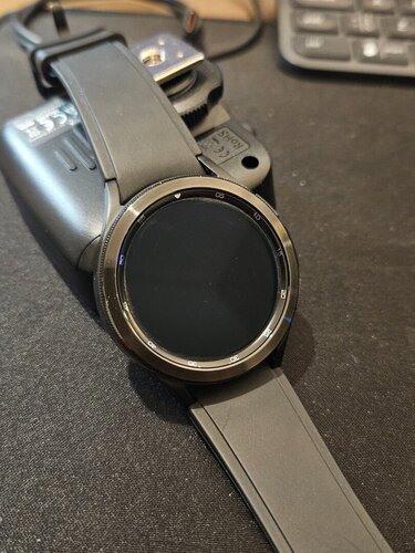 Περισσότερες πληροφορίες για "Samsung Galaxy Watch 4 Classic (46mm/Μαύρο/Ανοξείδωτο ατσάλι)"