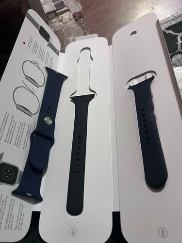 Περισσότερες πληροφορίες για "Apple Watch Sport Bands + milanese"