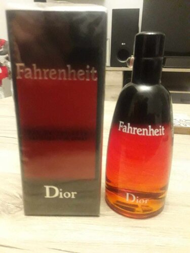 Περισσότερες πληροφορίες για "dior fahrenheit edt 100ml"