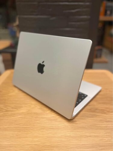 Περισσότερες πληροφορίες για "Macbook pro 14” 2023 m3 pro 36gb ram, 512 ssd , σαν καινούριο"